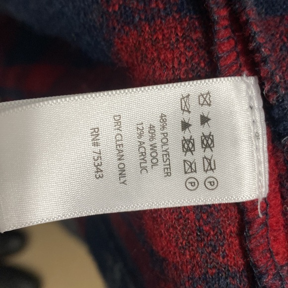 Plaid Overcoat - Picture 3 of 4